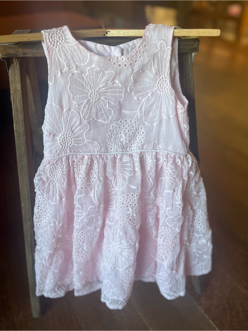 Tahari Size 3T  Pink Floral & Eyelet Lace Dress So Sweet!